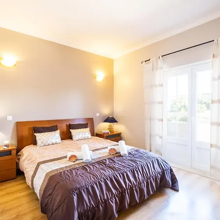 Hawaii By Algarve Vacation Villa